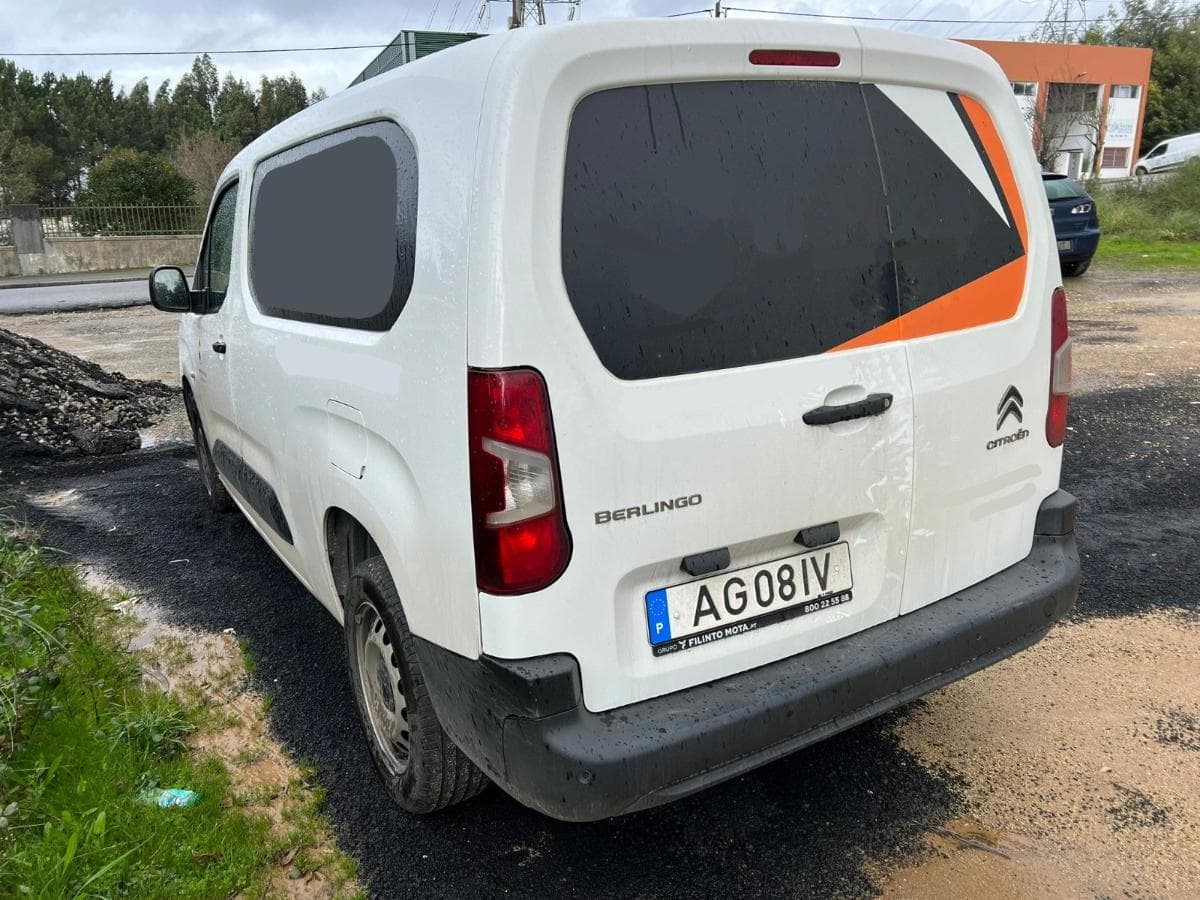 Citroën Berlingo Van 1.5 BlueHDI · Ano 2021 — imagem 2