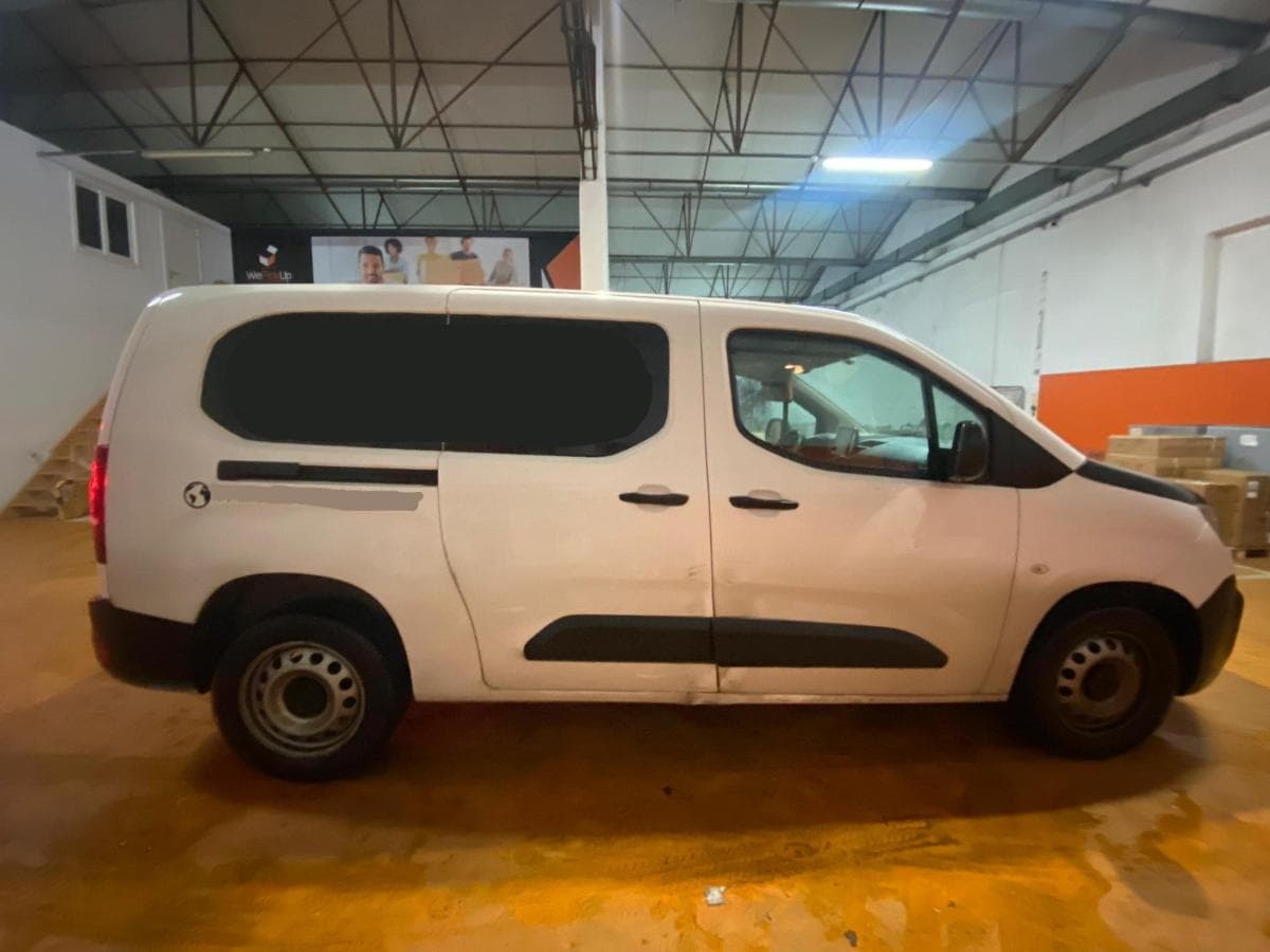 Citroën Berlingo Van 1.5 BlueHDI · Ano 2021 — imagem 2