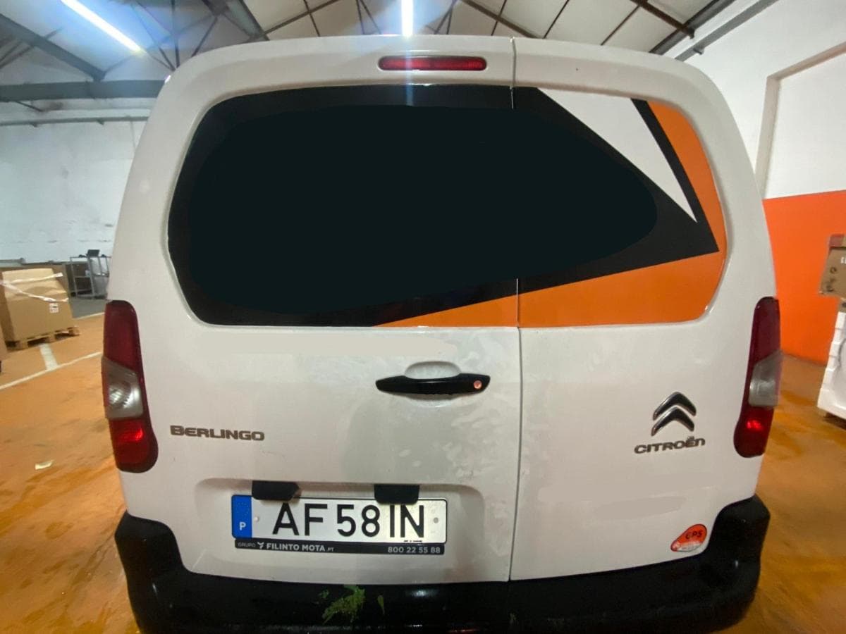 Citroën Berlingo Van 1.5 BlueHDI · Ano 2021 — imagem 3