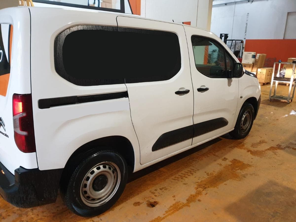 Citroën Berlingo Van 1.5 BlueHDI · Año 2021 — imagen 3