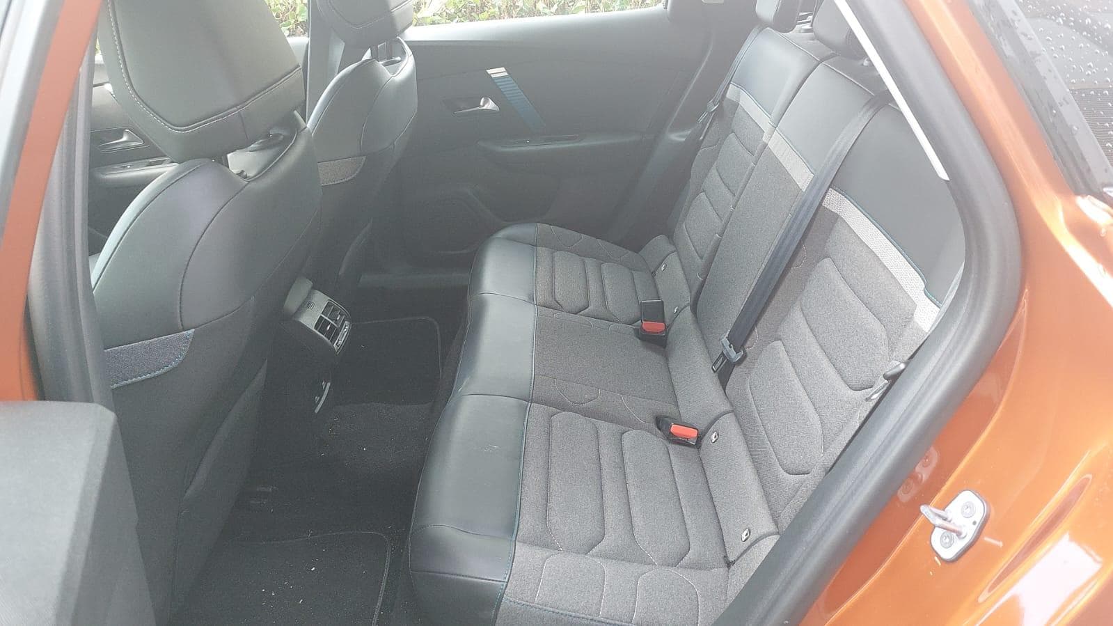 Citroën C4 · Elétrico · Ano 2021 — imagem 10