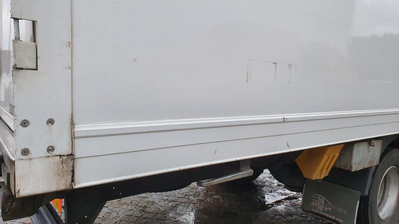 Iveco ML120 E22 · Ano 2010 — imagem 20