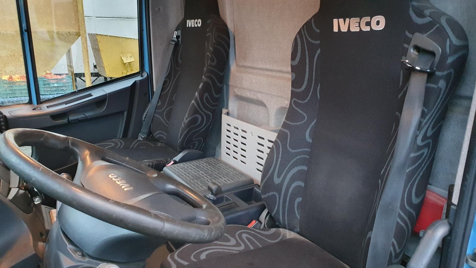 Iveco ML120 E22 · Ano 2010 — imagem 31