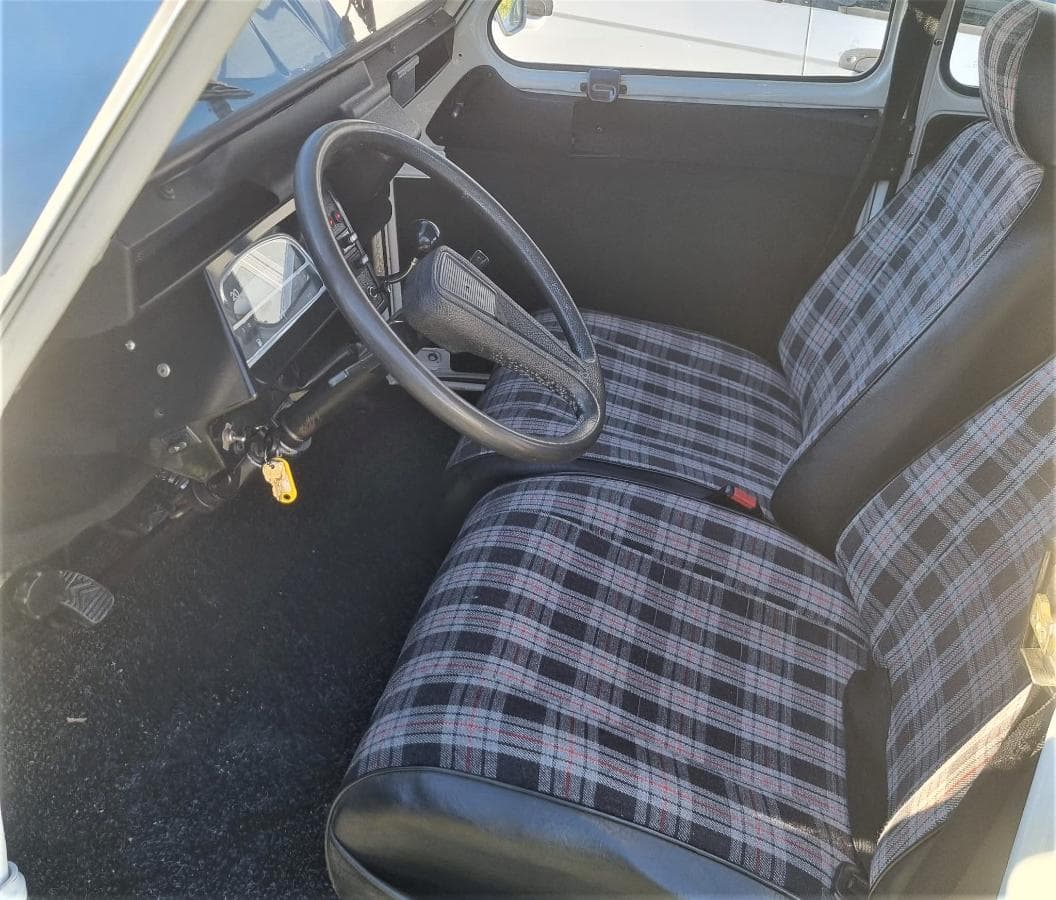 Citroën 2 CV 1984 — imagem 11
