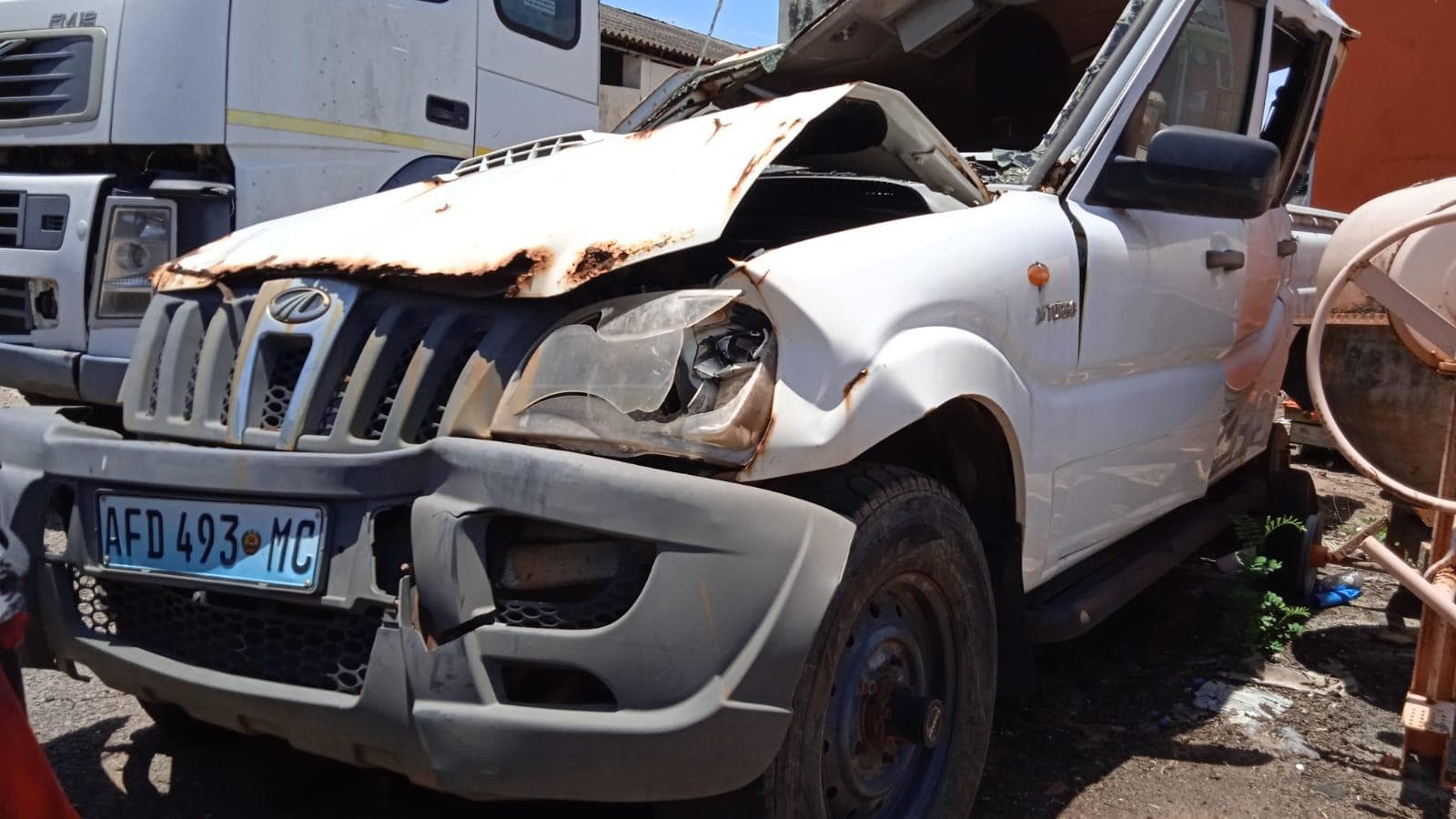 Mahindra Scorpio · — image 4