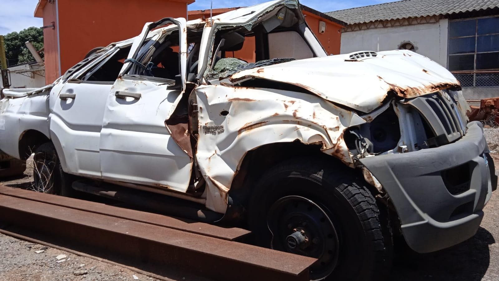 Mahindra Scorpio · — image 6