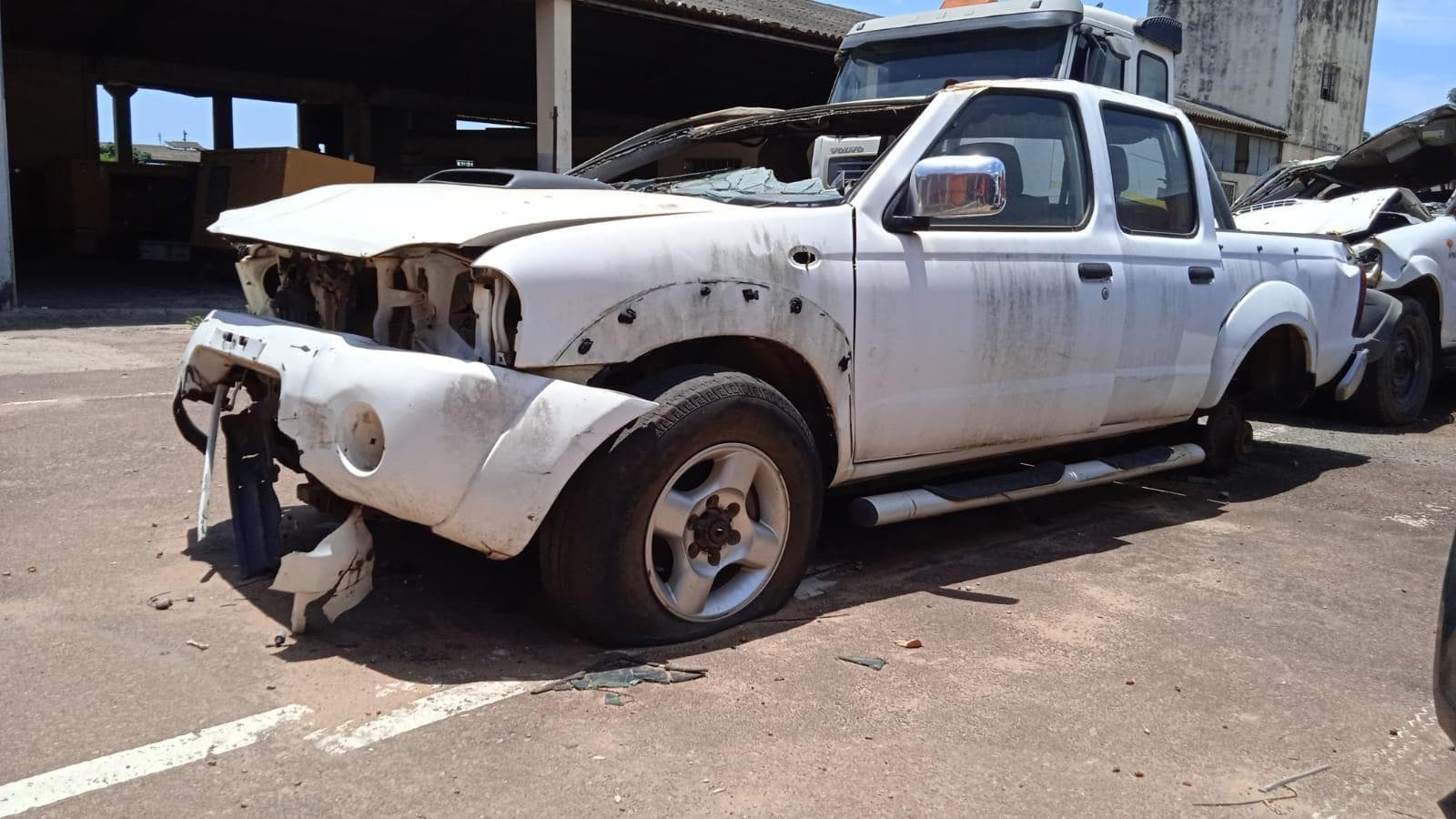 Nissan Hardbody ·