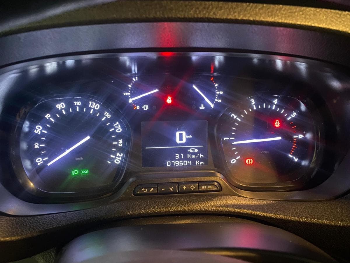 Opel Vívaro 1.5 CDTI · Ano 2021 — imagem 7