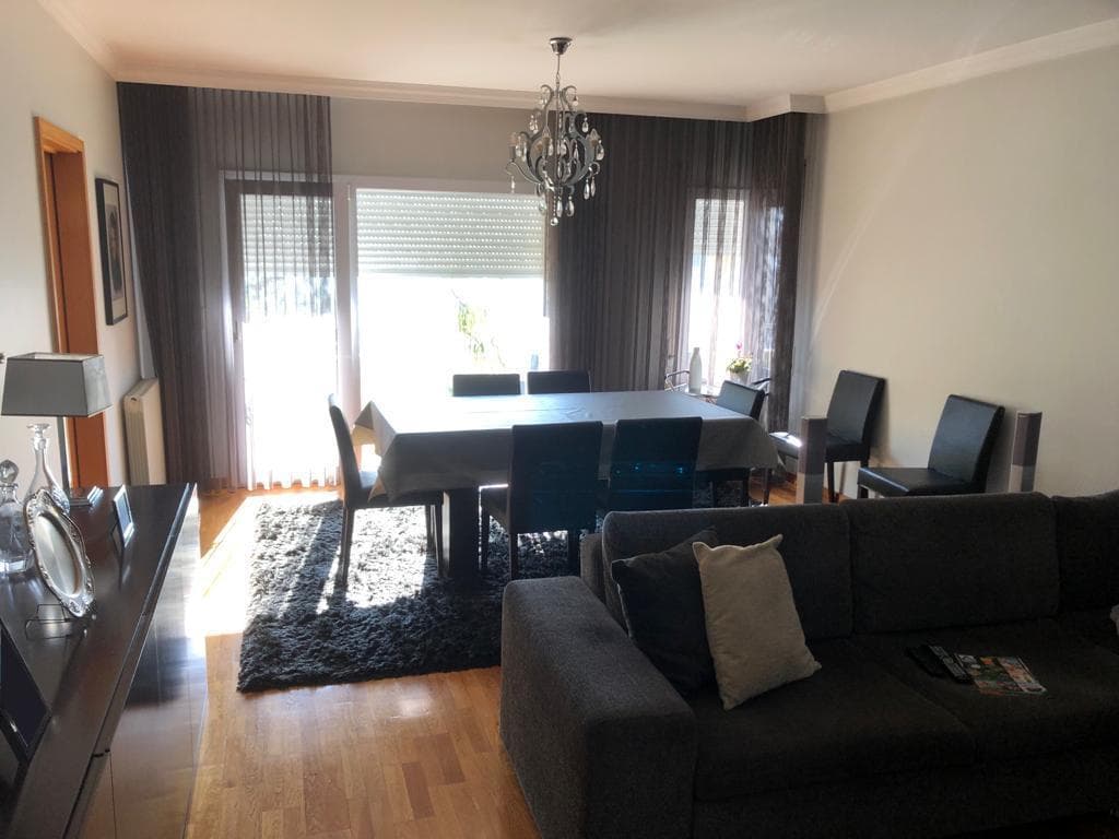 Apartamento T3 com Garagem  · Vila Nova de Gaia — image 5