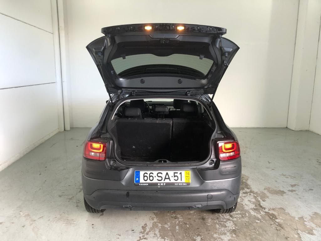 Citroën C4 Cactus 1.2 · Ano 2016  66-SA-51 — imagem 7
