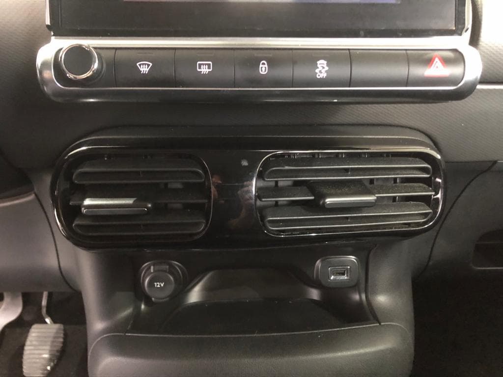Citroën C4 Cactus 1.2 · Ano 2016  66-SA-51 — imagem 22