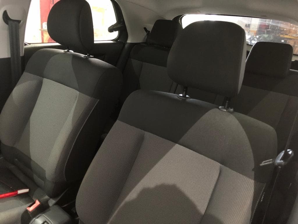Citroën C4 Cactus 1.2 · Ano 2016  66-SA-51 — imagem 33