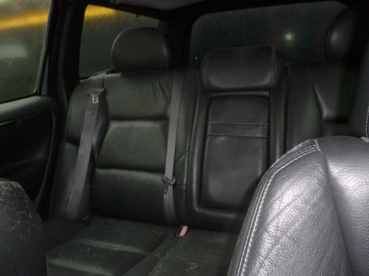 VOLVO V70 D5 — image 6
