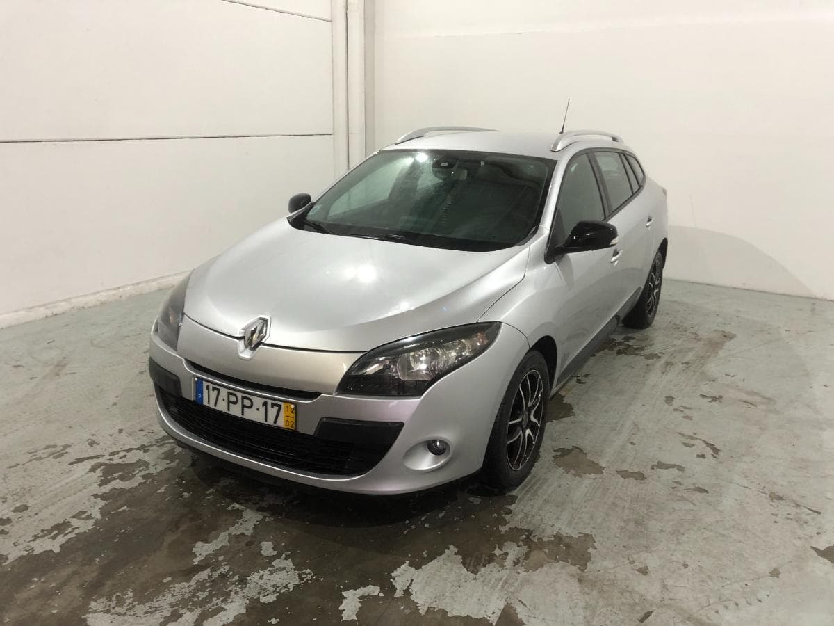 Renault Mégane 1.5DCI · Ano 2012 — image 1