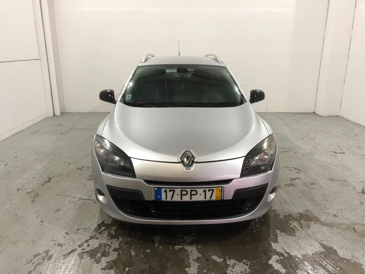 Renault Mégane 1.5DCI · Ano 2012 — image 2