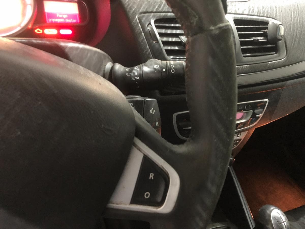 Renault Mégane 1.5DCI · Ano 2012 — image 24