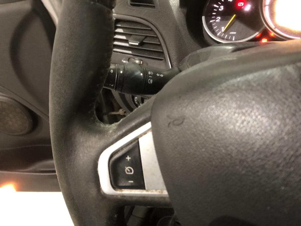 Renault Mégane 1.5DCI · Ano 2012 — image 29