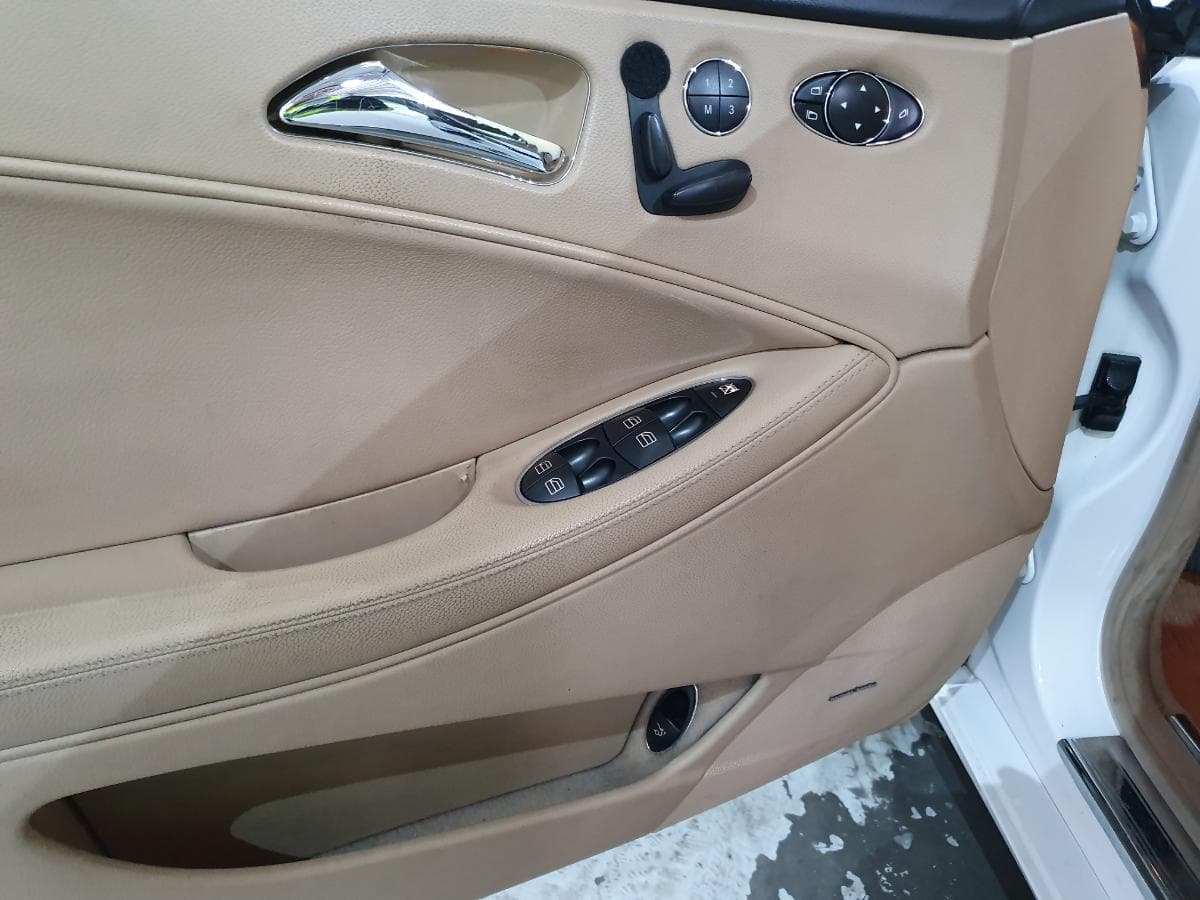 Mercedes-Benz 320 CDI · Ano 2005 — imagen 18