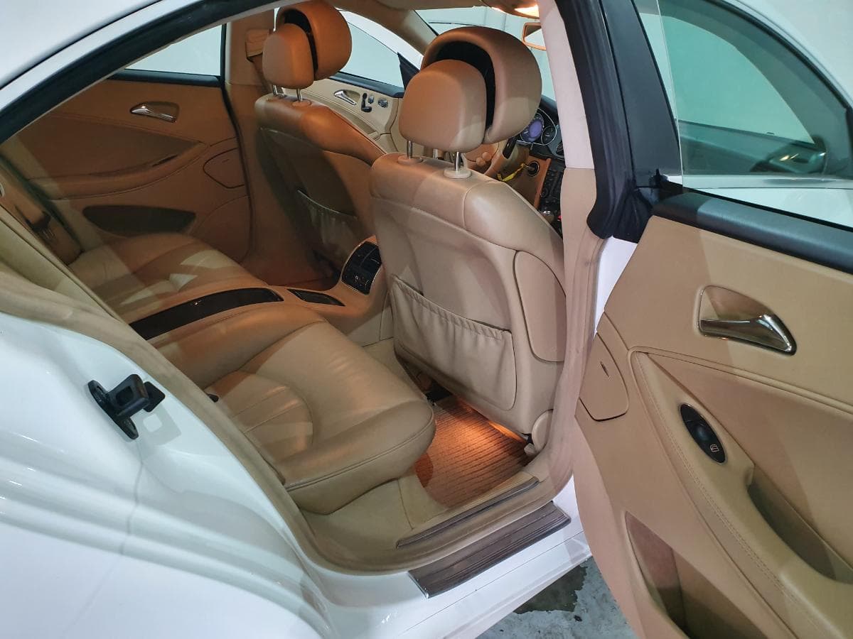 Mercedes-Benz 320 CDI · Ano 2005 — imagen 19