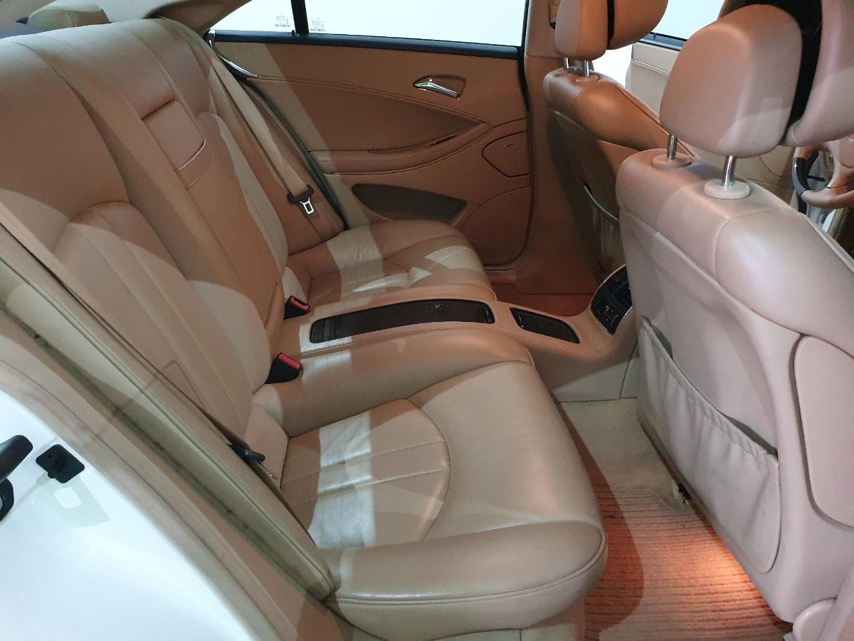 Mercedes-Benz 320 CDI · Ano 2005 — imagen 21