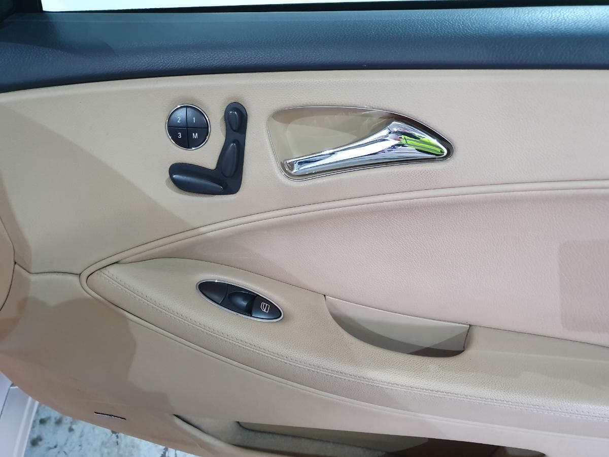Mercedes-Benz 320 CDI · Ano 2005 — imagen 23
