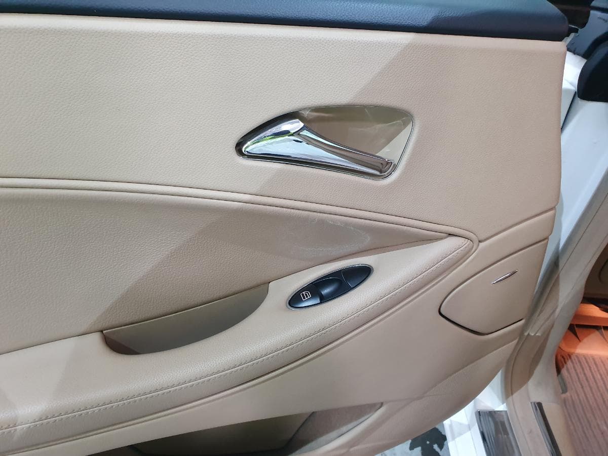 Mercedes-Benz 320 CDI · Ano 2005 — imagen 27