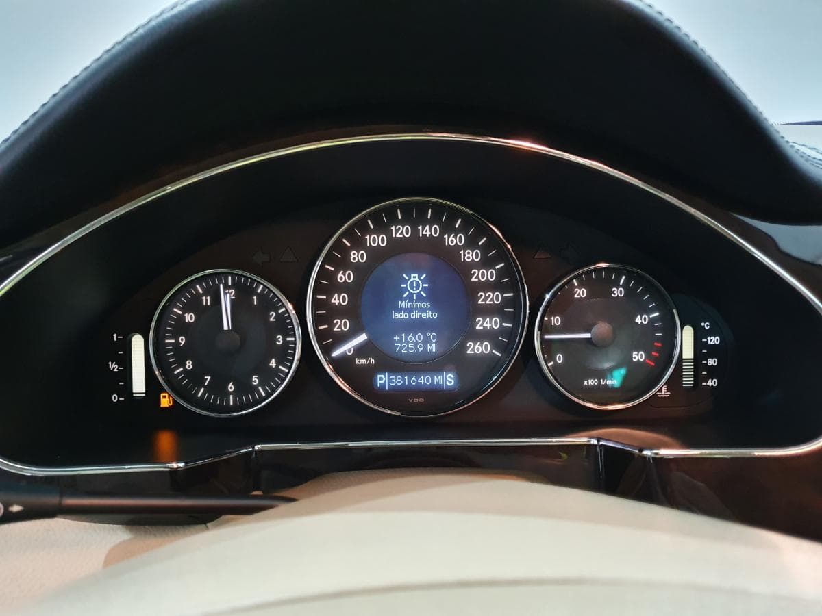 Mercedes-Benz 320 CDI · Ano 2005 — imagen 37