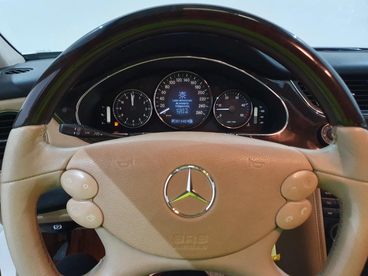Mercedes-Benz 320 CDI · Ano 2005 — imagen 40