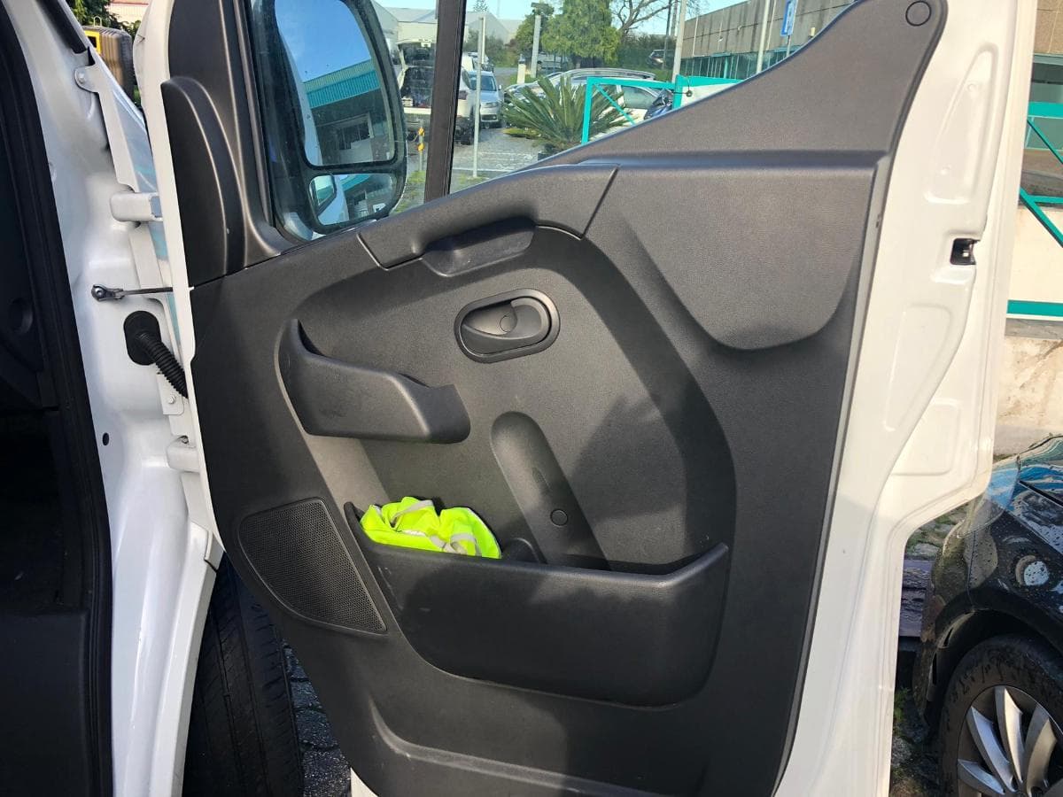 Renault Master 2.3 DCI · Ano 2021 — imagem 14