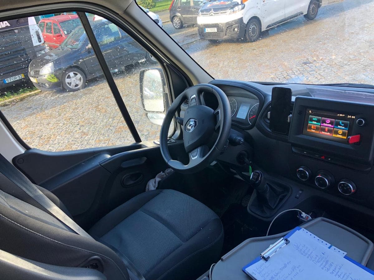 Renault Master 2.3 DCI · Ano 2021 — imagem 21