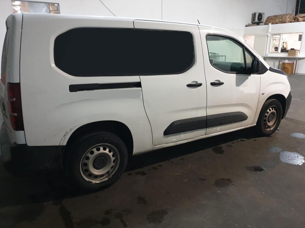 Citroën Berlingo Van 1.5 Blue Hdi · Ano 2021 — image 3