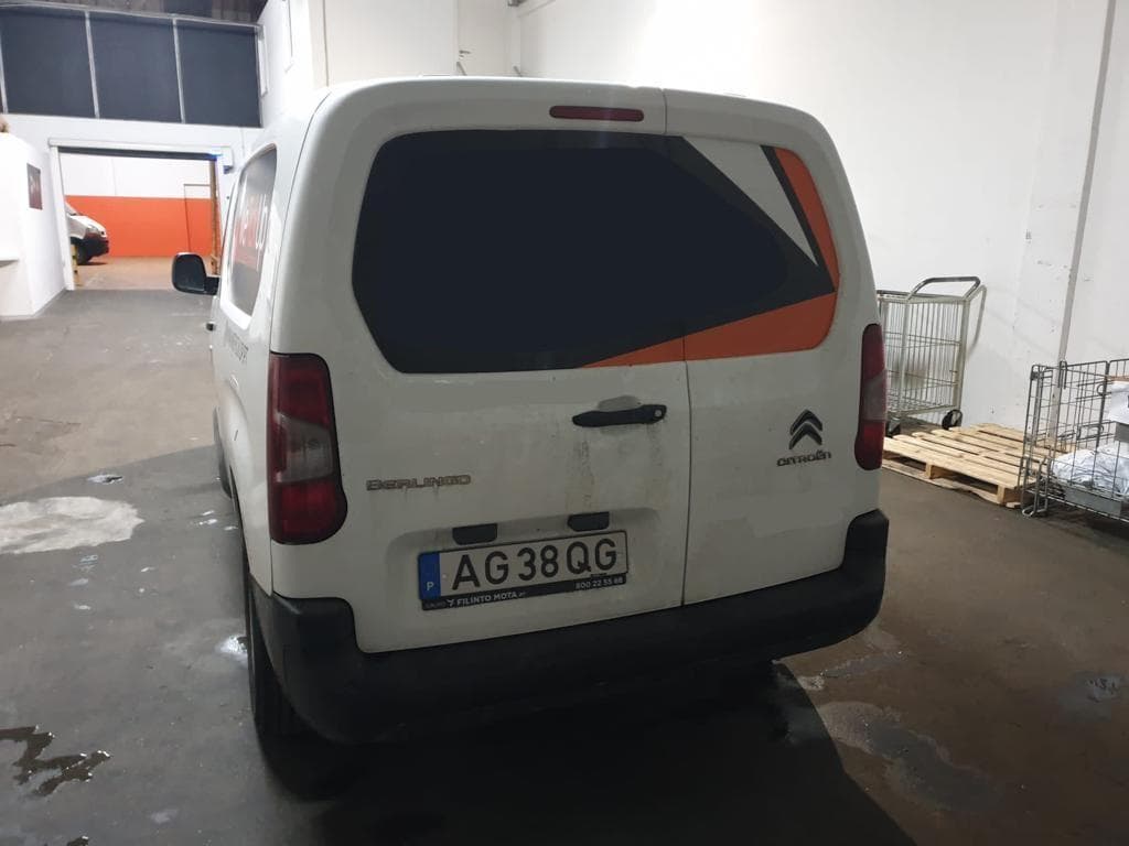 Citroën Berlingo Van 1.5 Blue Hdi · Ano 2021 — image 4
