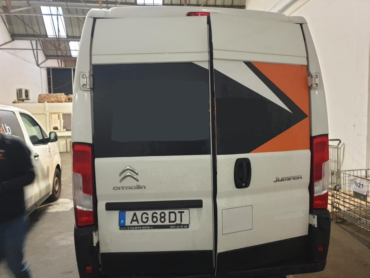 Citroën Jumper 2.2 Blue Hdi · Año 2021 — imagen 3