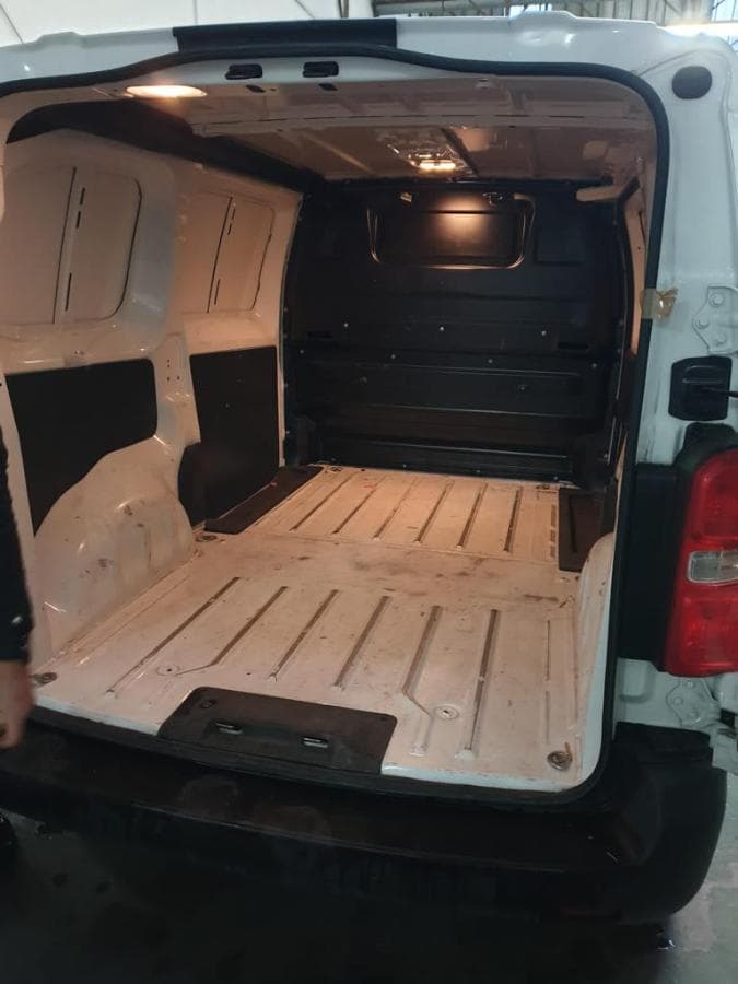 Citroën Jumpy 1.5 Blue Hdi · Ano 2021 — imagem 6