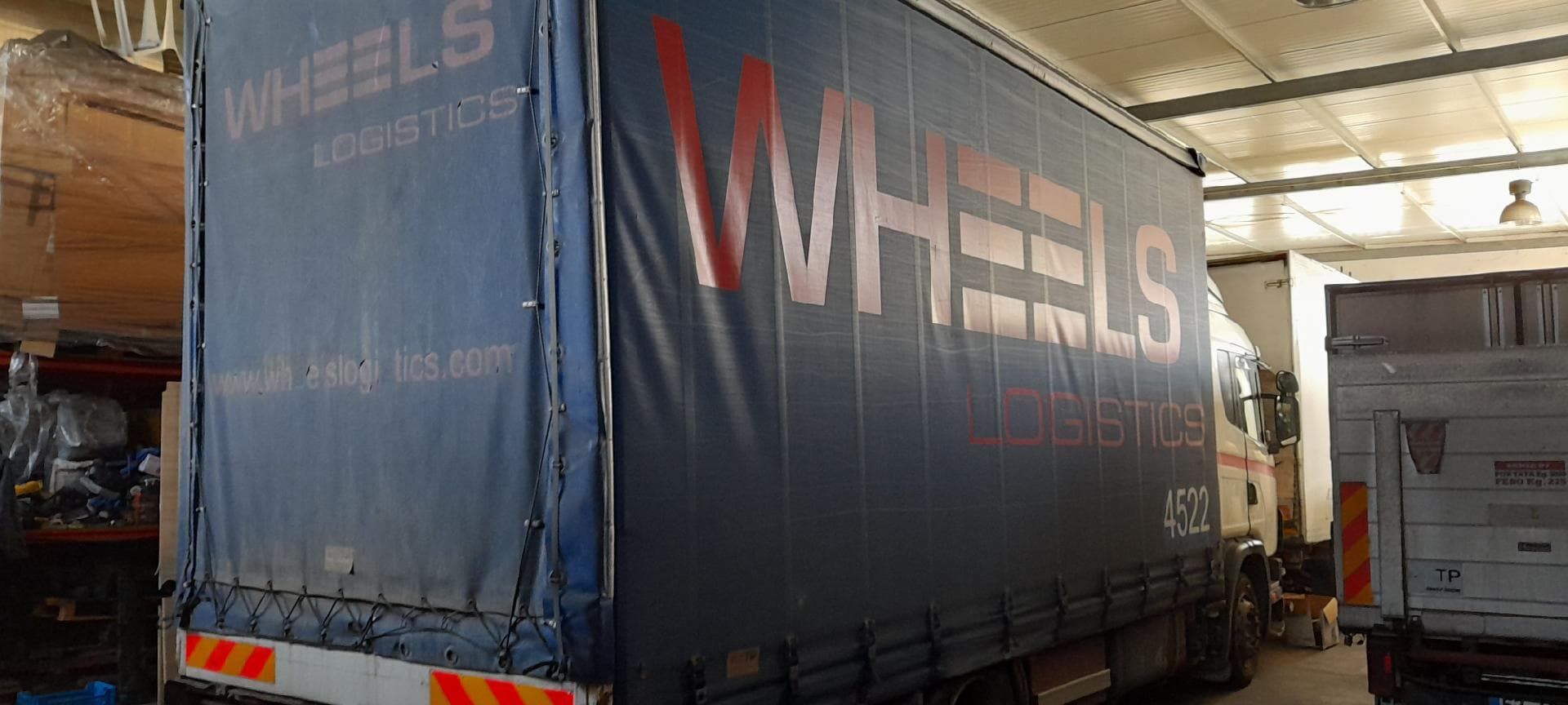 Scania 420 124L — imagen 4