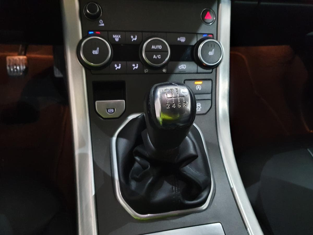 Range Rover Evoque · Ano 2016 — imagem 31
