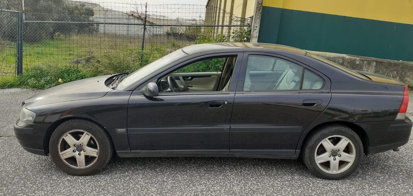 Volvo S60 2.4 D5 · Ano 2003 — imagen 10