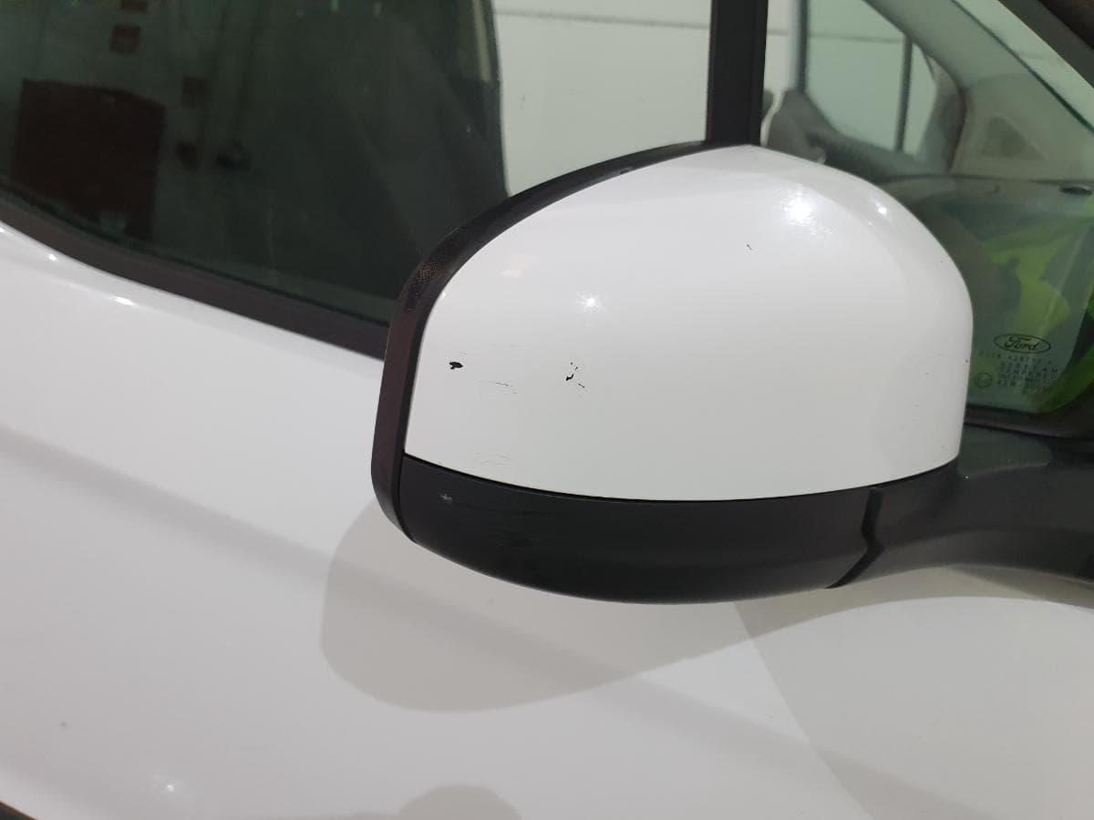 Ford Transit Courier 1.5 TDCI — imagem 12