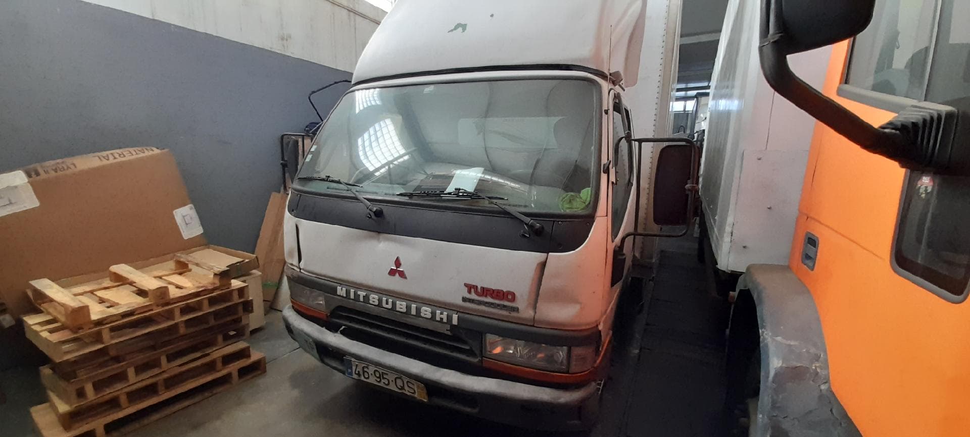 Mitsubishi Canter