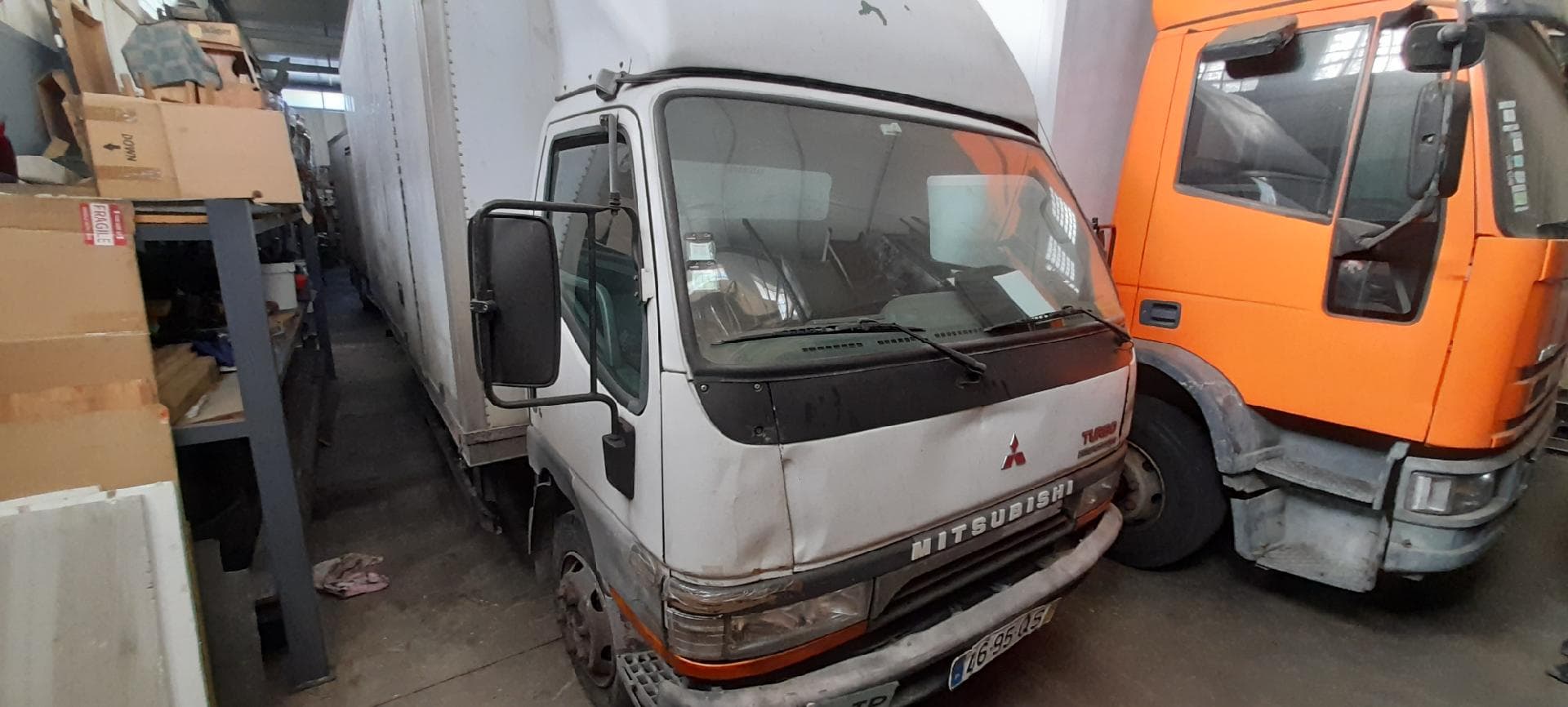Mitsubishi Canter — imagen 2