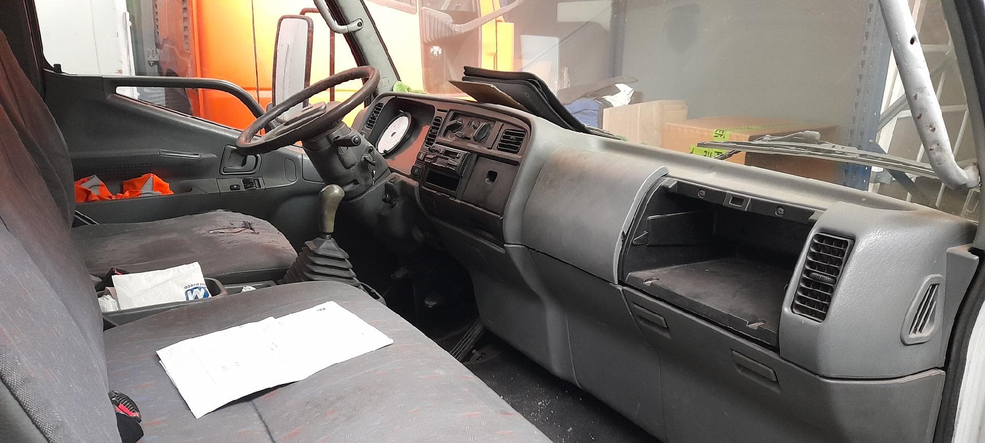 Mitsubishi Canter — imagen 7