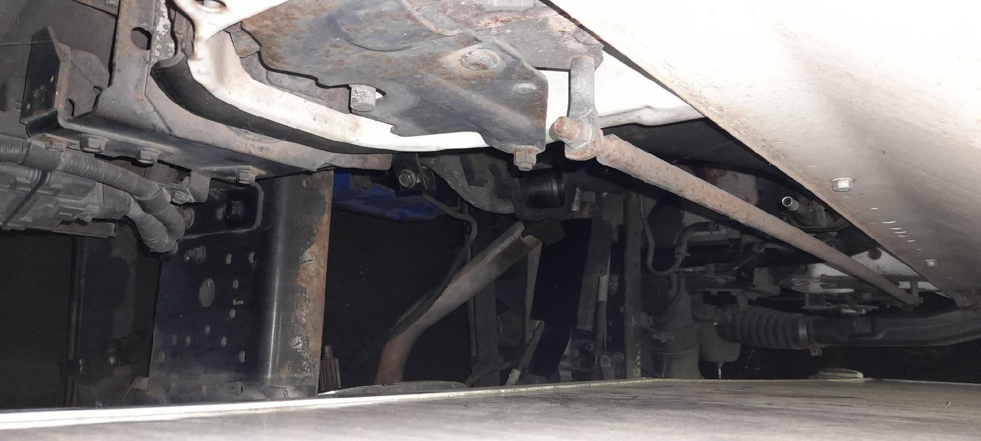 Mitsubishi Canter Fuso 7C15 — image 10