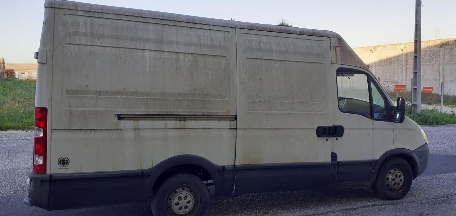 Iveco Daily 3551 TV · Ano 2010 — imagen 6