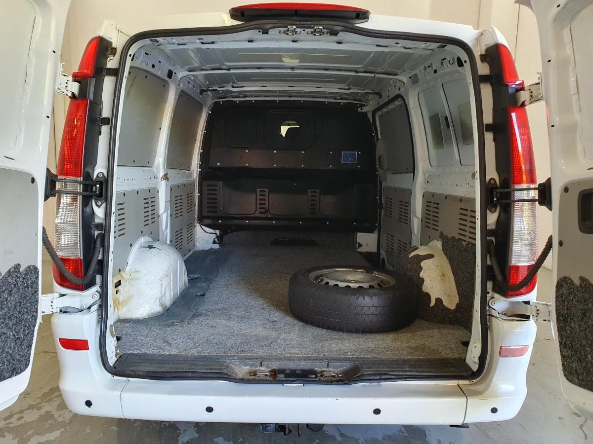 Mercedes-Benz Vito 2.2 CDI · Ano 2011 — imagen 9