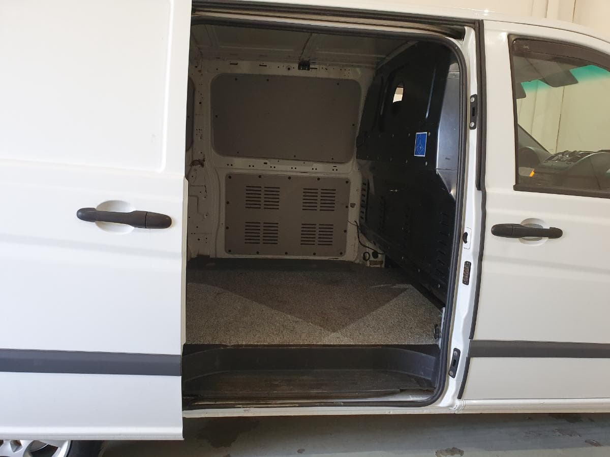 Mercedes-Benz Vito 2.2 CDI · Ano 2011 — imagen 14