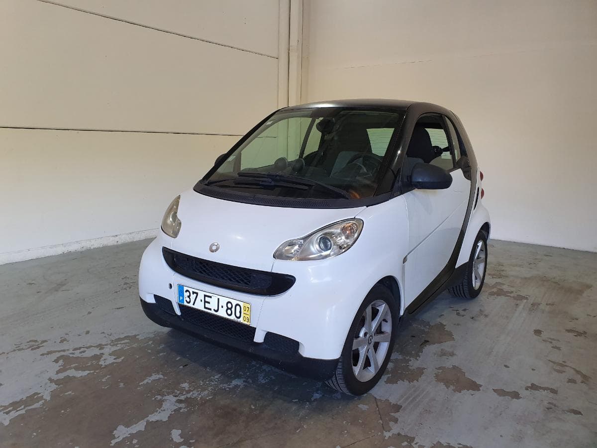 Smart Fortwo Coupé 0.8 CDI · Ano 2007 — imagem 1