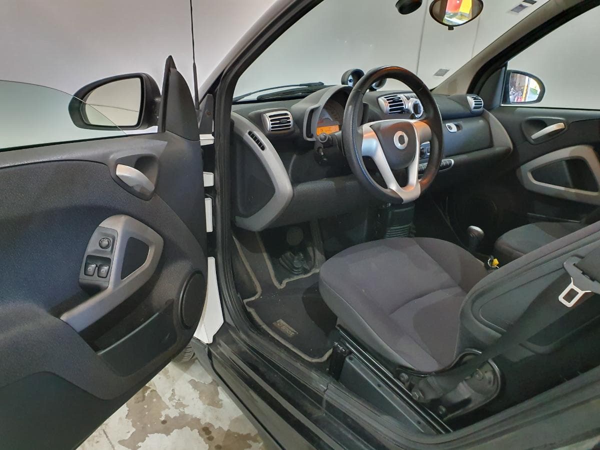 Smart Fortwo Coupé 0.8 CDI · Ano 2007 — imagem 16