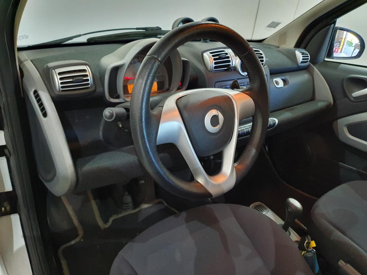 Smart Fortwo Coupé 0.8 CDI · Ano 2007 — imagem 24