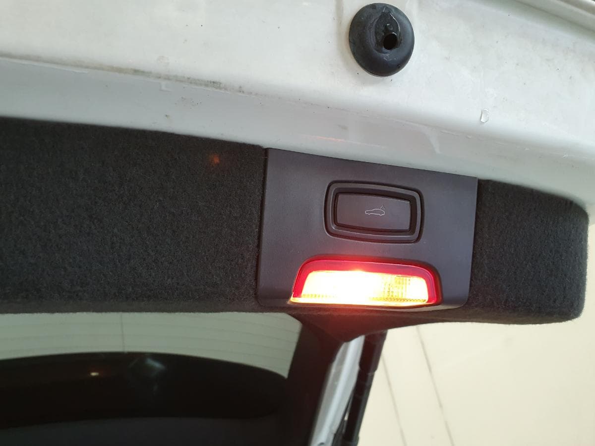 Porsche Cayenne 3.0D · Ano 2013 — imagem 11