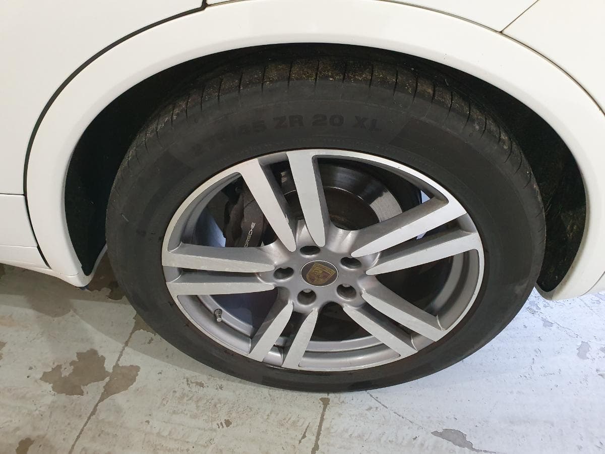 Porsche Cayenne 3.0D · Ano 2013 — imagem 14
